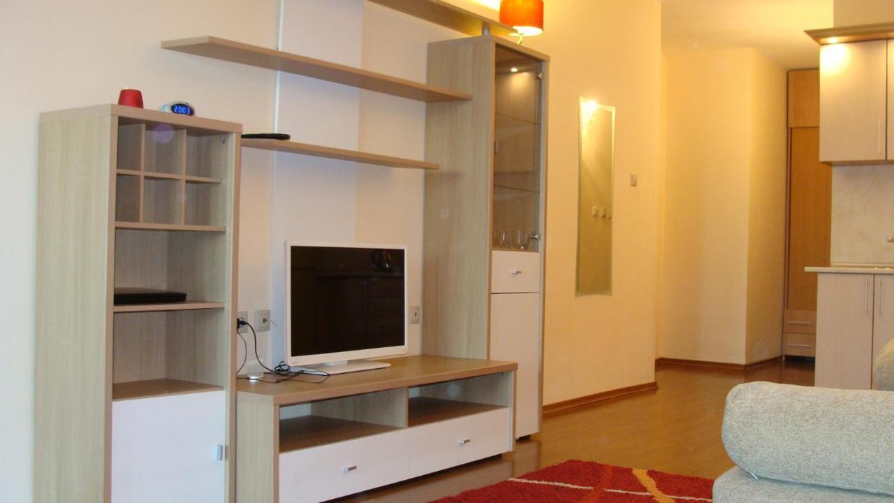 Admiral Apartments Golden Sands Room photo